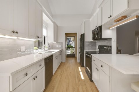 Villa ou maison à vendre à Jupiter, Floride: 3 chambres, 175.49 m2 № 2246270 - photo 8