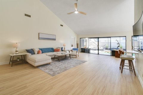 Villa ou maison à vendre à Jupiter, Floride: 3 chambres, 175.49 m2 № 2246270 - photo 3