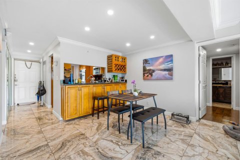 Condo in Deerfield Beach, Florida, 3 bedrooms  № 2245868 - photo 8