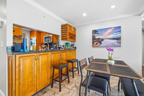 Condo in Deerfield Beach, Florida, 3 bedrooms  № 2245868 - photo 12