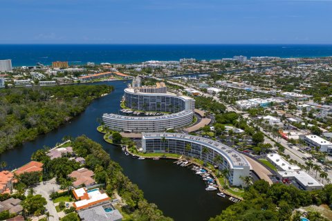 Condo in Deerfield Beach, Florida, 3 bedrooms  № 2245868 - photo 21