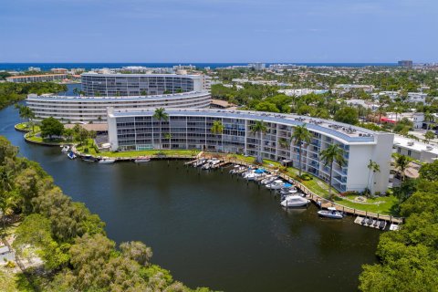 Condo in Deerfield Beach, Florida, 3 bedrooms  № 2245868 - photo 22