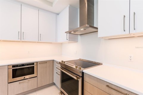Copropriété à vendre à Saint Petersburg, Floride: 2 chambres, 124.4 m2 № 2389194 - photo 10
