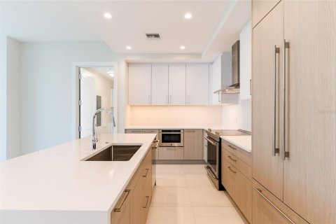 Copropriété à vendre à Saint Petersburg, Floride: 2 chambres, 124.4 m2 № 2389194 - photo 6