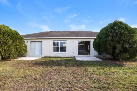 Villa ou maison à louer à Kissimmee, Floride: 3 chambres, 125.98 m2 № 2092050 - photo 16