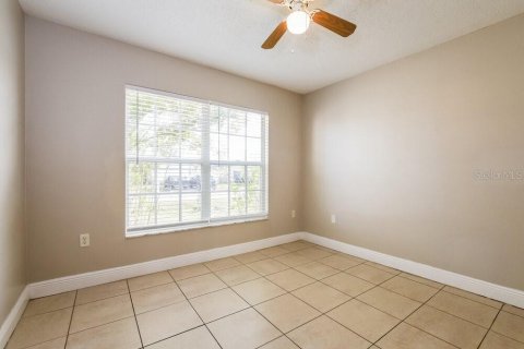 Villa ou maison à louer à Kissimmee, Floride: 3 chambres, 125.98 m2 № 2092050 - photo 13
