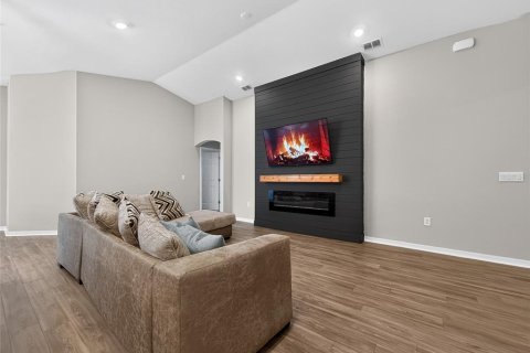 Villa ou maison à vendre à Auburndale, Floride: 4 chambres, 159.33 m2 № 2416599 - photo 5