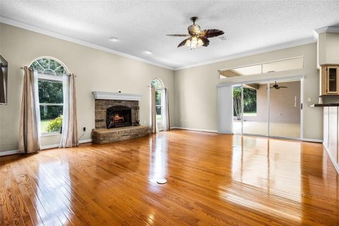 House in Winter Haven, Florida 3 bedrooms, 227.61 sq.m. № 1795734 - photo 3