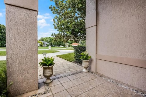House in Winter Haven, Florida 3 bedrooms, 227.61 sq.m. № 1795734 - photo 19