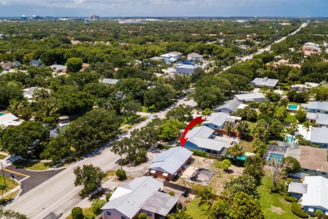 House in North Palm Beach, Florida 3 bedrooms, 102.19 sq.m. № 2250016 - photo 5