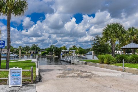 House in North Palm Beach, Florida 3 bedrooms, 102.19 sq.m. № 2250016 - photo 18