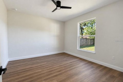 Villa ou maison à vendre à Palm Coast, Floride: 4 chambres, 167.22 m2 № 2405517 - photo 17