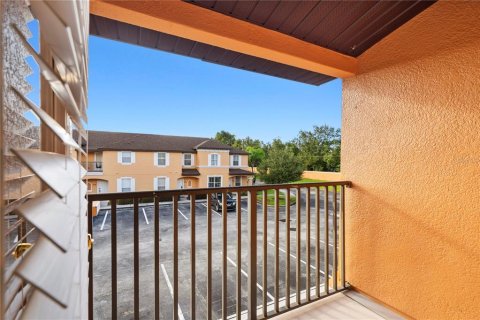 Townhouse in Kissimmee, Florida 3 bedrooms, 133.78 sq.m. № 1783176 - photo 17