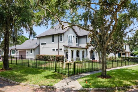 Casa en venta en Winter Park, Florida, 6 dormitorios, 357.95 m2 № 1346587 - foto 8