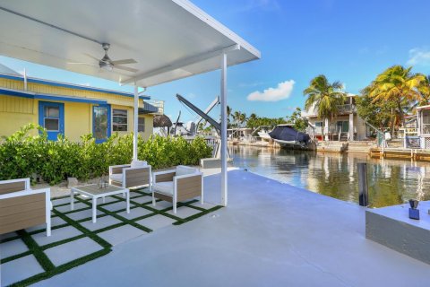 House in Tavernier, Florida 5 bedrooms № 1863612 - photo 11