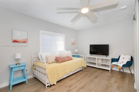 House in Tavernier, Florida 5 bedrooms № 1863612 - photo 23
