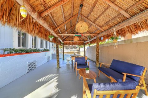 House in Tavernier, Florida 5 bedrooms № 1863612 - photo 5