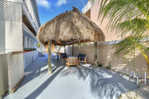House in Tavernier, Florida 5 bedrooms № 1863612 - photo 4