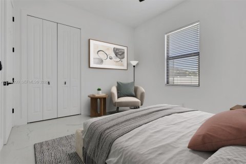 House in Cape Coral, Florida 4 bedrooms, 161.28 sq.m. № 2031417 - photo 6