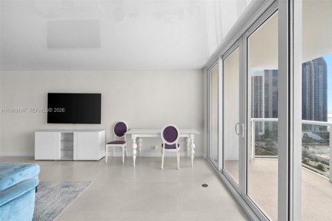 Купить кондоминиум в Санни-Айлс-Бич, Флорида 2 спальни, 118.54м2, № 2046507 - фото 11