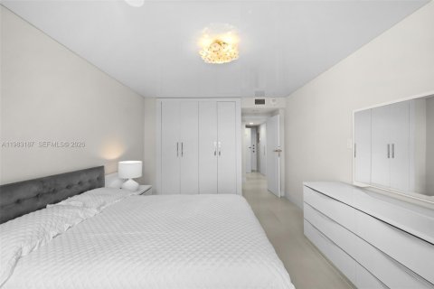 Купить кондоминиум в Санни-Айлс-Бич, Флорида 2 спальни, 118.54м2, № 2046507 - фото 23