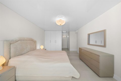 Купить кондоминиум в Санни-Айлс-Бич, Флорида 2 спальни, 118.54м2, № 2046507 - фото 28