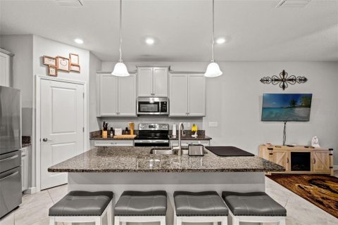Adosado en venta en Tampa, Florida, 3 dormitorios, 148.36 m2 № 2214378 - foto 3