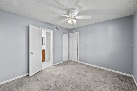 Copropriété à louer à Clearwater, Floride: 2 chambres, 98.48 m2 № 2215011 - photo 18