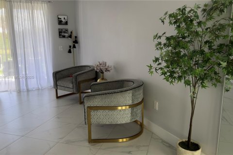 House in Miramar, Florida 5 bedrooms, 281.87 sq.m. № 1840811 - photo 7