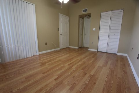 Copropriété à louer à Oakland Park, Floride: 1 chambre, 74.69 m2 № 1938480 - photo 16