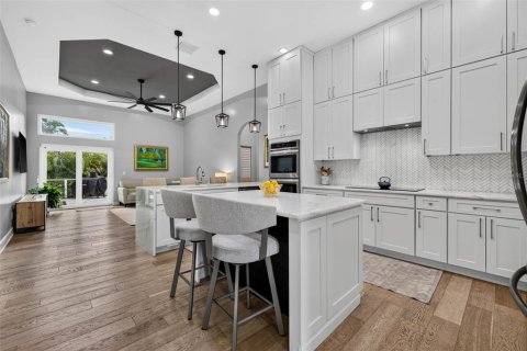 Casa en venta en Saint Petersburg, Florida, 4 dormitorios, 208.47 m2 № 2221041 - foto 11
