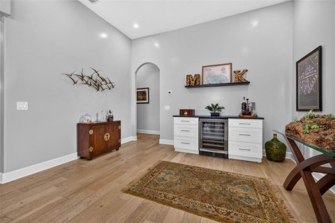 Casa en venta en Saint Petersburg, Florida, 4 dormitorios, 208.47 m2 № 2221041 - foto 5