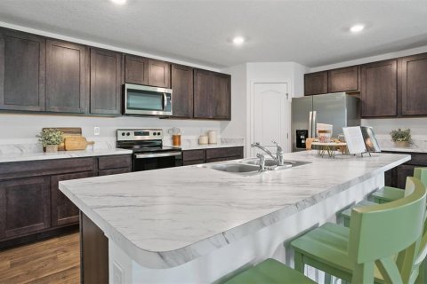 House in Palm Coast, Florida 4 bedrooms, 196.3 sq.m. № 1590328 - photo 8
