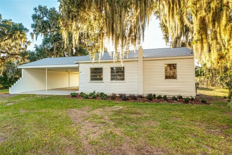 House in Fort Meade, Florida 3 bedrooms, 123.93 sq.m. № 2394290 - photo 27