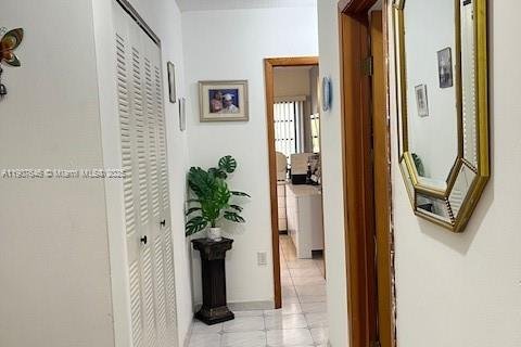 Casa en venta en Sunny Isles Beach, Florida, 4 dormitorios, 244.52 m2 № 1963935 - foto 22