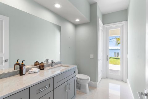 Villa ou maison à vendre à Vero Beach, Floride: 5 chambres, 546.73 m2 № 2082430 - photo 28