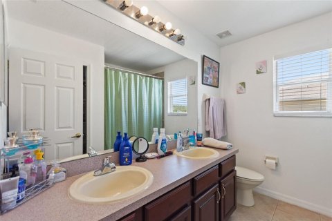 House in Kissimmee, Florida 5 bedrooms, 314.66 sq.m. № 1724655 - photo 12