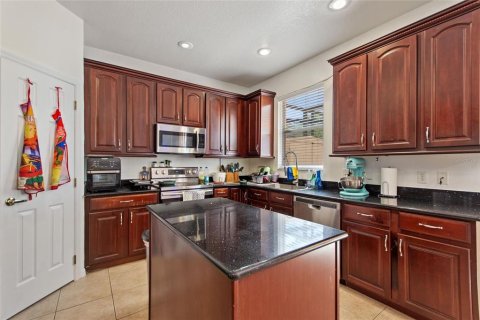House in Kissimmee, Florida 5 bedrooms, 314.66 sq.m. № 1724655 - photo 10