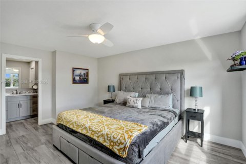 Copropriété à vendre à Pompano Beach, Floride: 2 chambres, 92.9 m2 № 2402145 - photo 11