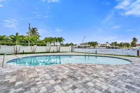 Copropriété à vendre à Pompano Beach, Floride: 2 chambres, 92.9 m2 № 2402145 - photo 20