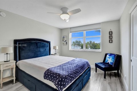 Copropriété à vendre à Pompano Beach, Floride: 2 chambres, 92.9 m2 № 2402145 - photo 15