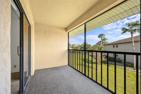 Condominio en venta en Port Charlotte, Florida, 2 dormitorios, 83.52 m2 № 1718334 - foto 20