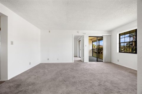Condominio en venta en Port Charlotte, Florida, 2 dormitorios, 83.52 m2 № 1718334 - foto 4
