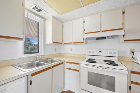Condominio en venta en Port Charlotte, Florida, 2 dormitorios, 83.52 m2 № 1718334 - foto 12