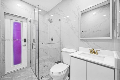 Casa en venta en Pinecrest, Florida, 5 dormitorios, 382.66 m2 № 1983796 - foto 20