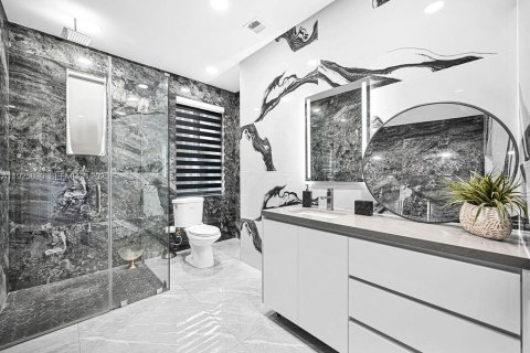 Casa en venta en Pinecrest, Florida, 5 dormitorios, 382.66 m2 № 1983796 - foto 22