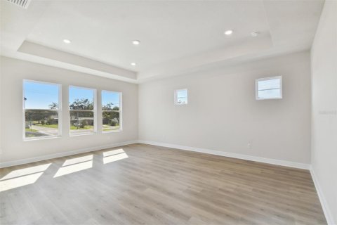 Casa en venta en Tampa, Florida, 4 dormitorios, 276.29 m2 № 1837654 - foto 17