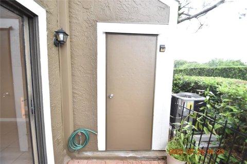 Adosado en alquiler en Tampa, Florida, 2 dormitorios, 101.08 m2 № 1854522 - foto 7