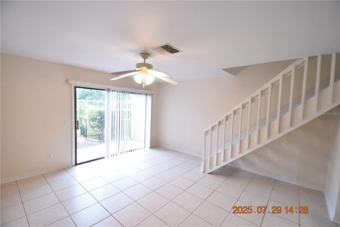 Adosado en alquiler en Tampa, Florida, 2 dormitorios, 101.08 m2 № 1854522 - foto 18