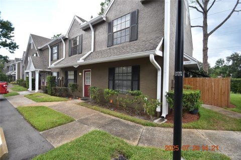 Adosado en alquiler en Tampa, Florida, 2 dormitorios, 101.08 m2 № 1854522 - foto 2